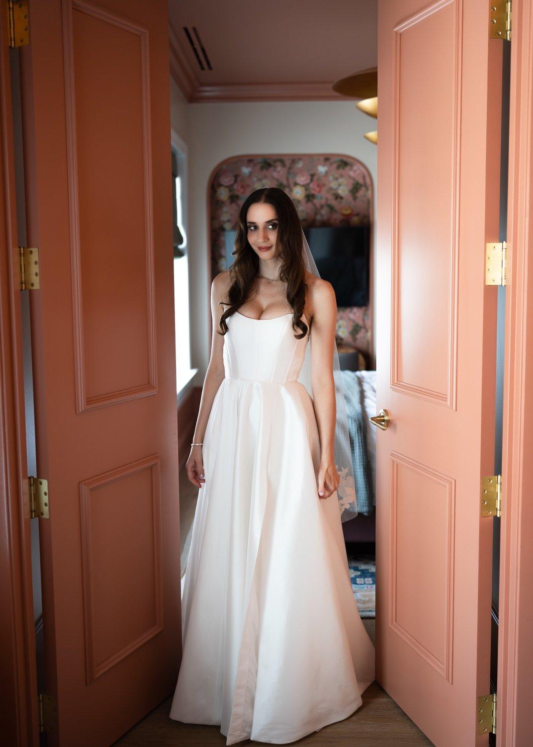 carousel-hero-element image-11